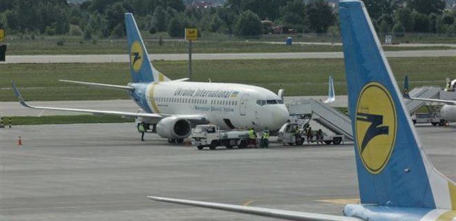 МАУ увеличит число рейсов в Минск для обеспечения транзита в РФ - Фото