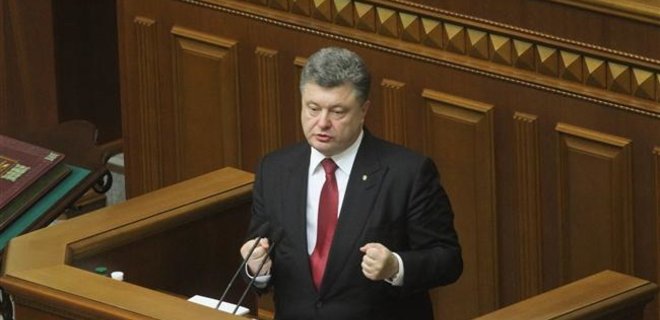 Порошенко ветировал закон о реформировании государственных СМИ - Фото