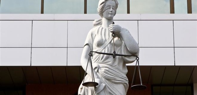 Суд отказался опровергать данные о российских владельцах М.С.Л.   - Фото