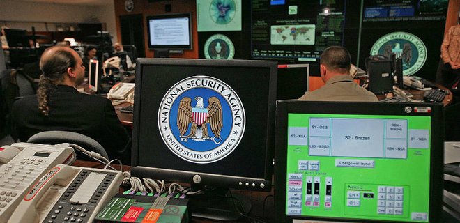 АНБ США хочет следить за шпионами с помощью биогаджетов - Фото