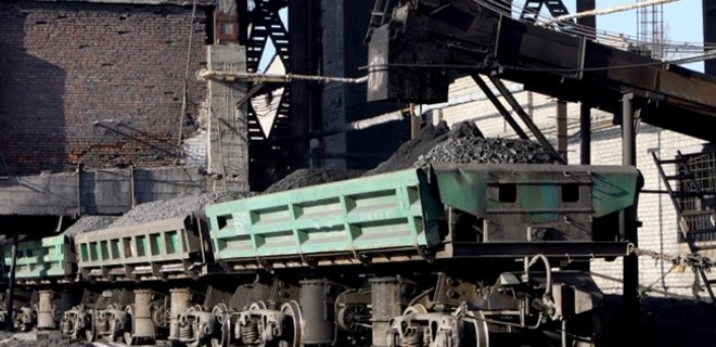 Украина возобновила вывоз угля с оккупированной территории - Фото