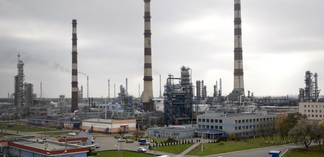 Беларусь приостановила экспорт топлива - Фото