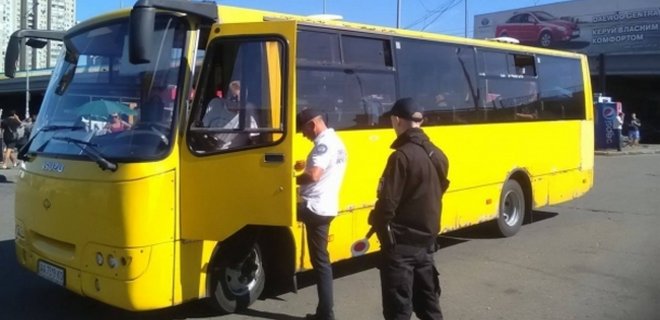 В Киеве выявили более 500 нелегальных перевозчиков - Фото