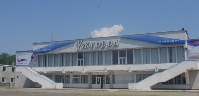 МАУ может открыть международные рейсы из аэропорта Ужгород - Фото