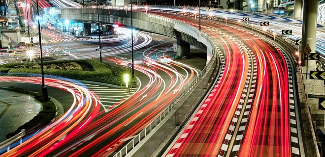 Токио готовится стать городом беспилотного транспорта - Фото