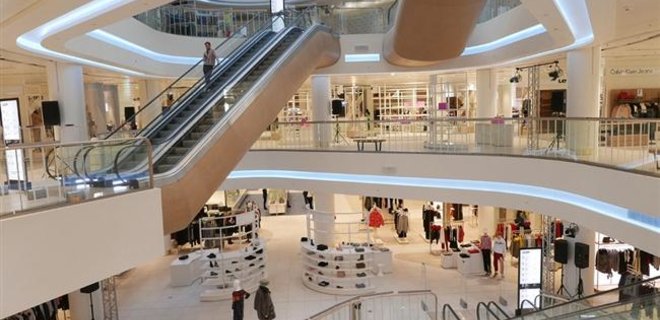 В Украине существенно выросла посещаемость торговых центров - Фото