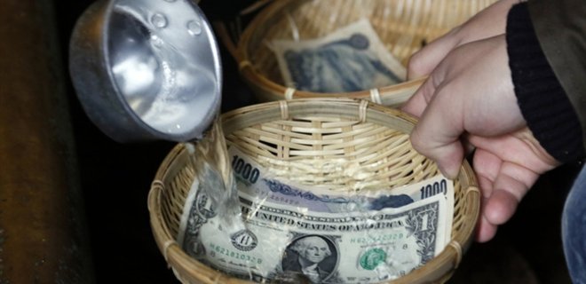 Призрак отмывания денег: налоговики приземляют облака Де Ново - Фото