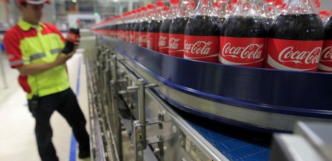 Coca-Cola за год потеряла 11% чистой прибыли - Фото