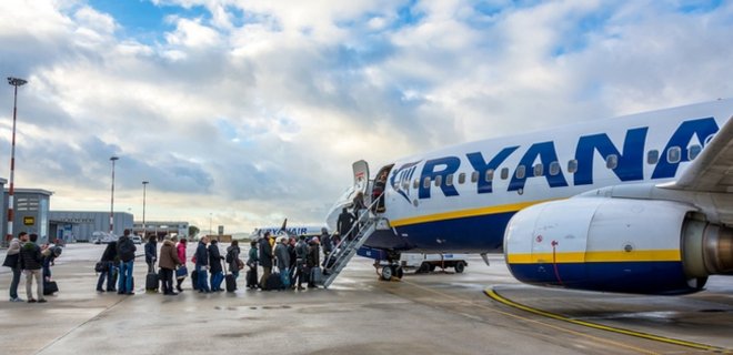 Ryanair может полететь в Украину из Польши - Фото