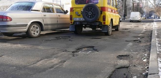 Стоимость ремонта киевских дорог необоснованно завышена - аудит - Фото
