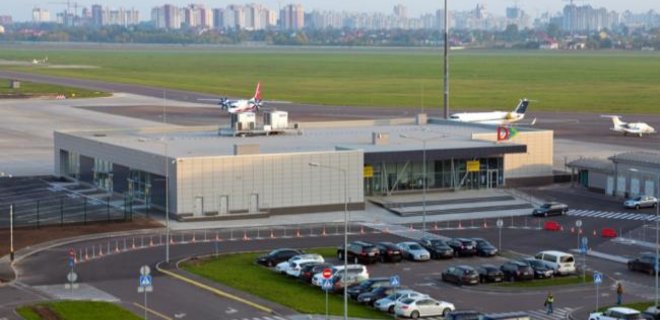 Аэропорт Киев открыл отдельный терминал для внутренних рейсов - Фото