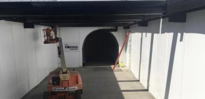 Илон Маск показал прототип туннелей под Лос-Анджелесом: видео - Фото