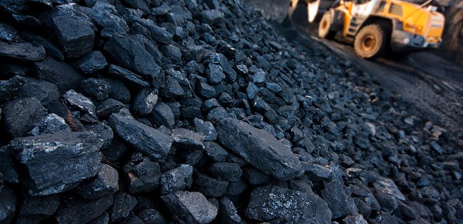 В Южном разгрузили 37 тысяч тонн угля для ДТЭКа - Фото