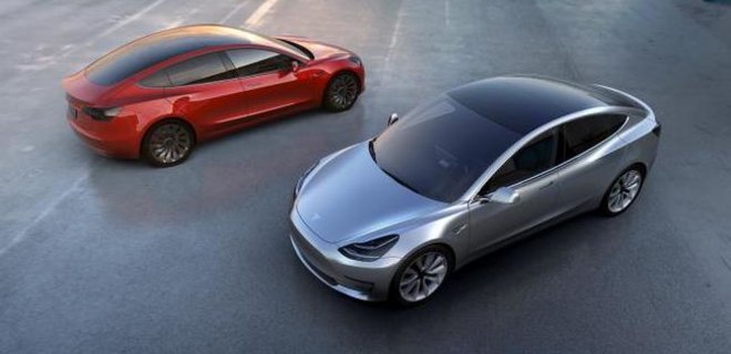 Маск начал производить Tesla Model 3 на две недели раньше срока - Фото