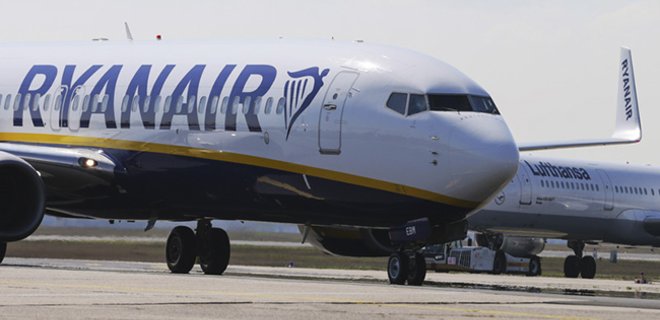 Ryanair отменяет планы по полетам в Украину - Фото