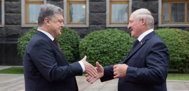 Порошенко: Украина готова поставлять электроэнергию в Беларусь - Фото