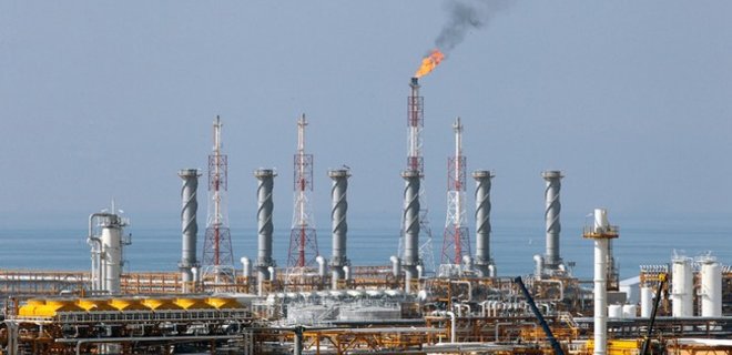 Приватный бизнес. Откуда в Украине иранская нефть - Фото
