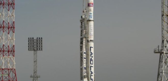 Украинская ракета выведет на орбиту ангольский спутник - Фото