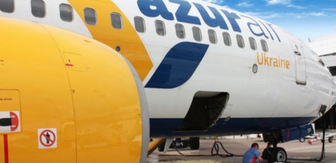 Украинская авиакомпания получила самый большой Boeing - Фото
