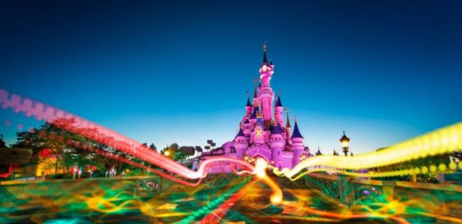 Walt Disney вложит 2 млрд евро в парижский Disneyland - Фото
