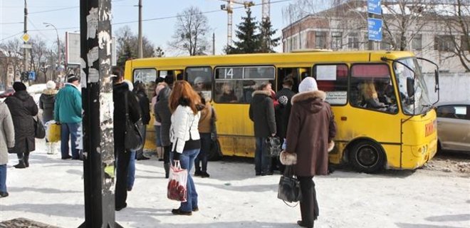 В Тернополе хотят отказаться от маршруток - Фото