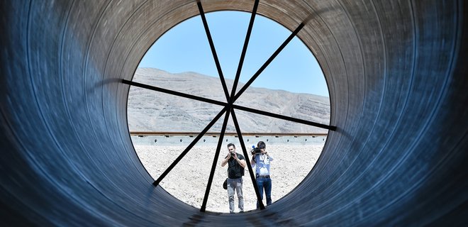 Маск анонсировал скоростные испытания Hyperloop - Фото