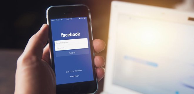 Facebook грозит коллективный иск от пользователей - Фото