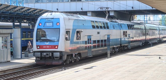 Укрзалізниця запустить перший двоповерховий потяг Skoda під кінець року: фото - Фото
