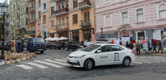Uber в Брюсселе оказался вне закона: на перевозки нужна лицензия - Фото