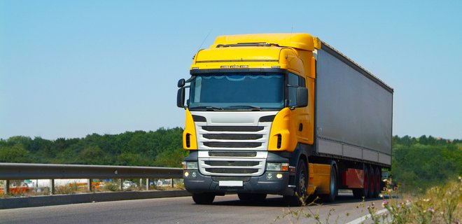 Разрешения и учет грузовых перевозок в Украине выведут в онлайн - Фото