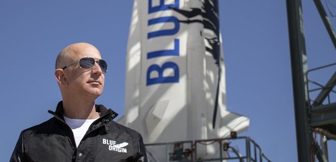 Джефф Безос в июле отправится в космос на собственной ракете - Фото