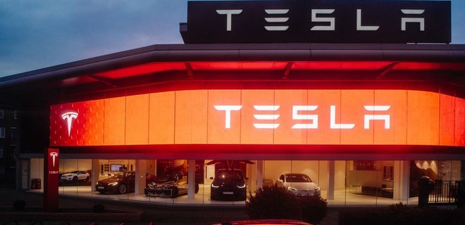 Владельцев Tesla Model S в Германии лишили льгот - Фото
