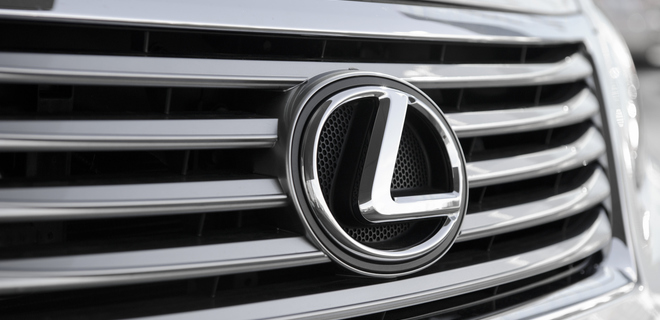 Глава бренда Lexus: Время электрокаров еще не пришло - Фото