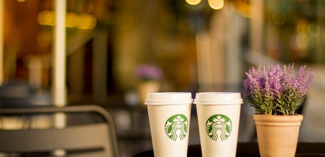Starbucks возобновил работу своих кофеен в Китае - Фото