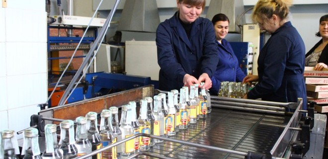 Реформа отрасли: Минэкономики проведет аудит спиртовых заводов - Фото