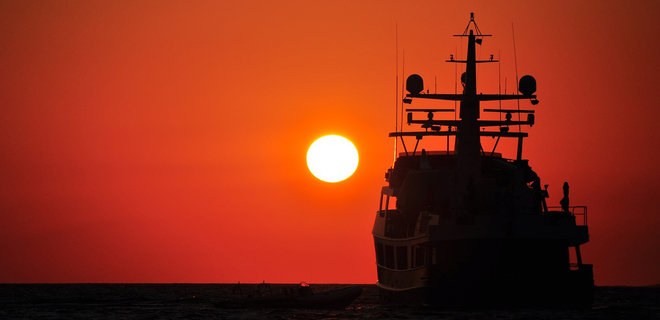 ФСБ задержала украинский корабль в Азовском море - Фото