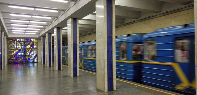 В метро Киева скоро отменят жетоны - Фото