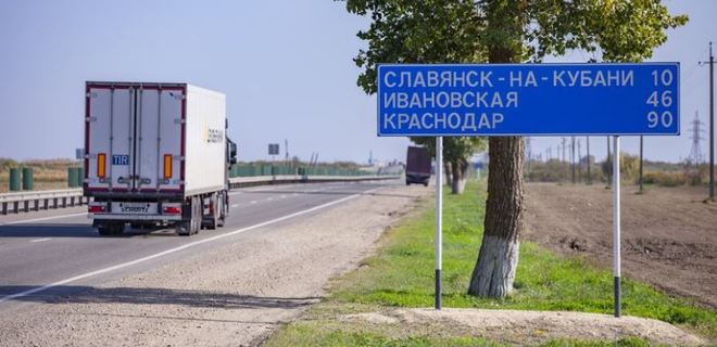 Оккупанты потратят 86 млрд руб. на подходы к мосту в Крым - Фото