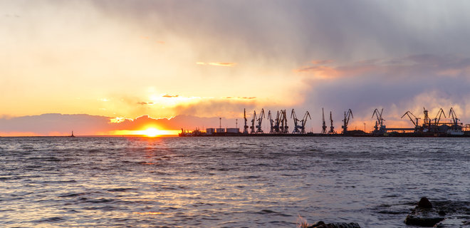 Омелян назвал сумму ущерба от блокады Россией Азовского моря - Фото