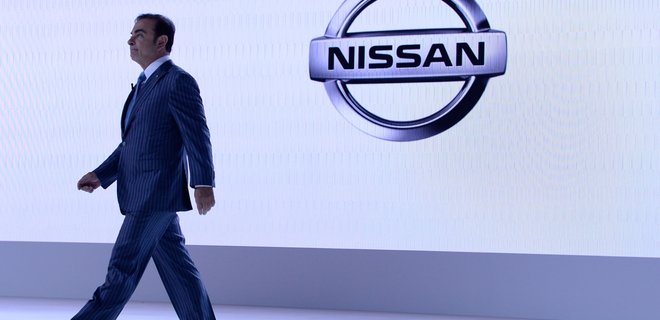 Бывшего главу Nissan повторно арестовали - Фото