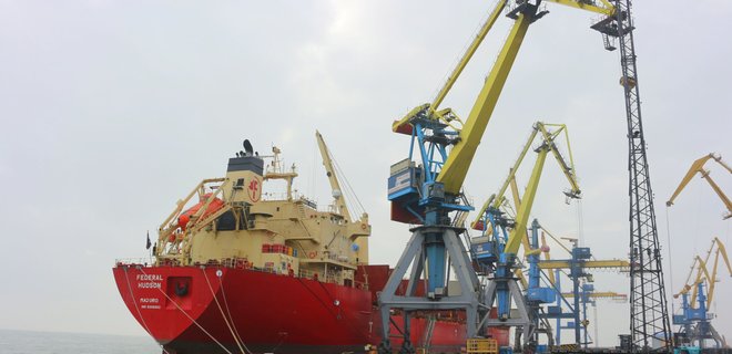 Как работает Мариупольский порт из-за агрессии России на море - Фото