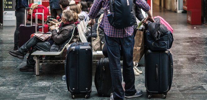 SkyUp обнародовал правила перевозки ручной клади и багажа - Фото