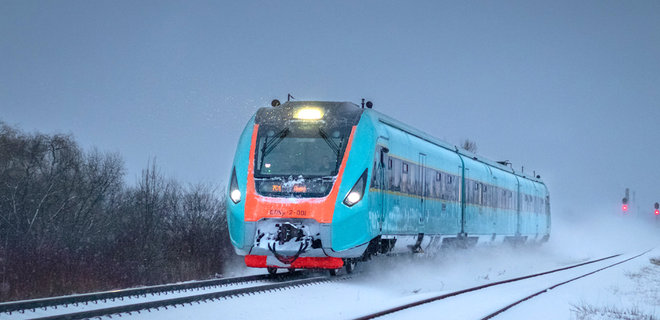 Экспресс в Борисполь могут заменить на новые электропоезда: фото - Фото