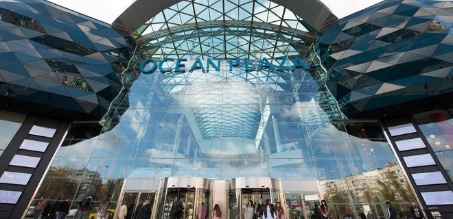 ТРЦ Ocean Plaza в Києві закривається: вже не працює Ашан та інші магазини - Фото