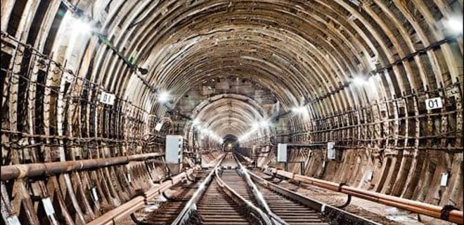 Киев отменил тендер на разработку ТЭО метро на Троещину - Фото