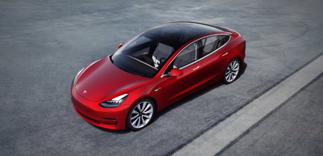 Tesla бьет по конкурентам: снижены цены на бюджетную Model 3 - Фото
