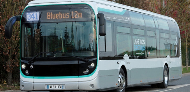 Богдан изготовил первый кузов для электробусов Bluebus - Фото
