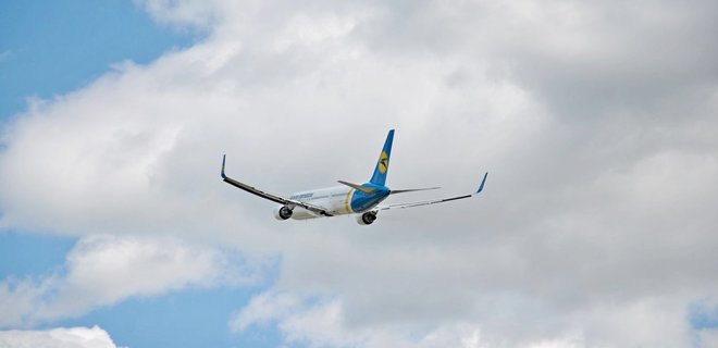  П'ятірка українських авіакомпаній за кількістю рейсів у 2021 році – Украерорух - Фото
