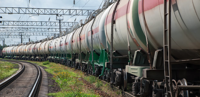 РФ запретила экспорт нефтепродуктов в Украину. Что будет с ценами - Фото