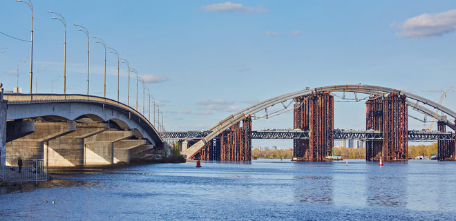 Заводу Тигипко заплатили 75 млн грн за Подольский мост - Фото
